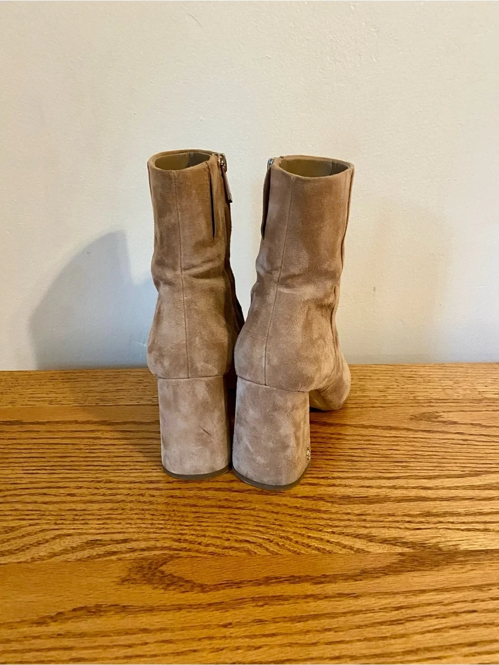 Sam Edelman Taupe tan CODIE 7 W Wide Suede Block Heel Booties soft chunk square
